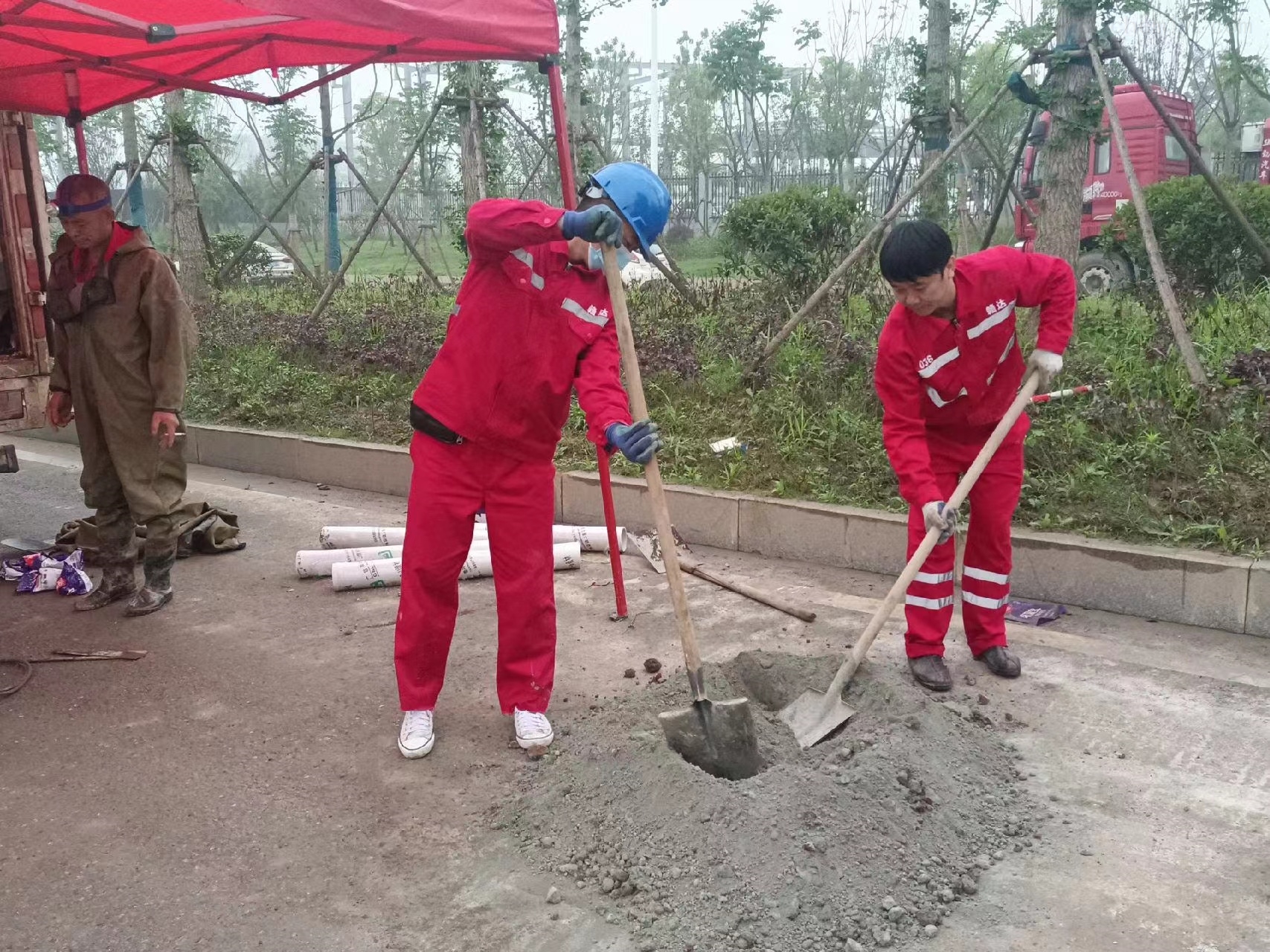 郸城管道疏通哪家好】及时进行市政管道清淤